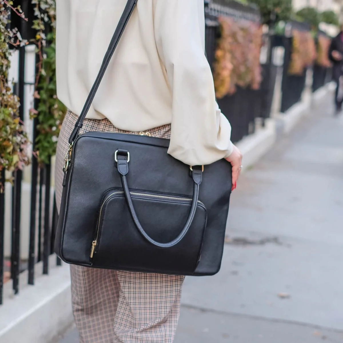 Black Laptop Bag - Image 4