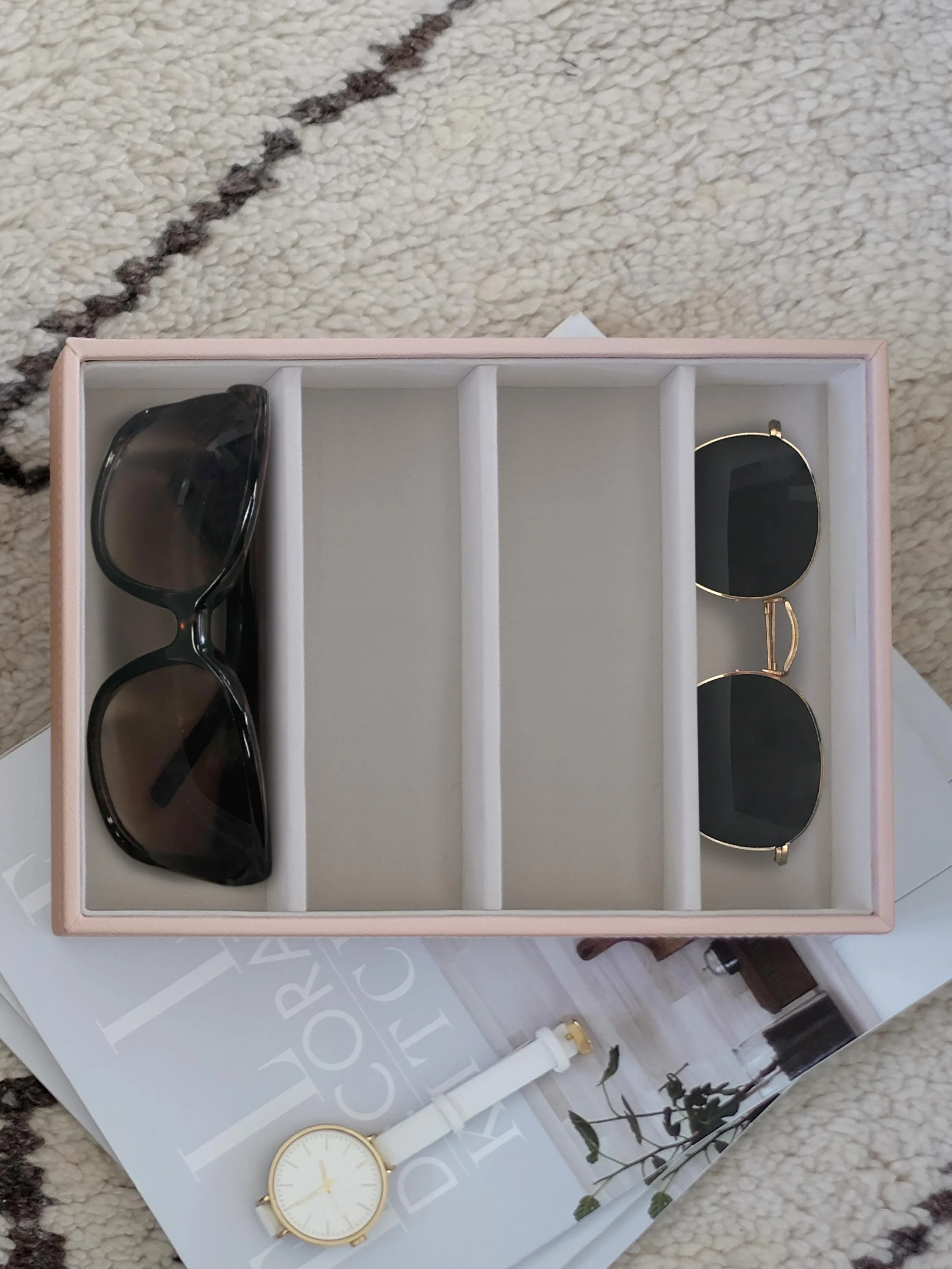 Blush Classic Glasses Accessory Layer - Image 3