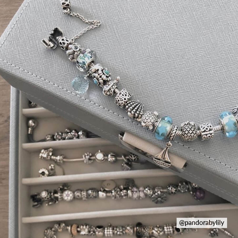 Dusky Blue Classic Jewellery Box - Image 7