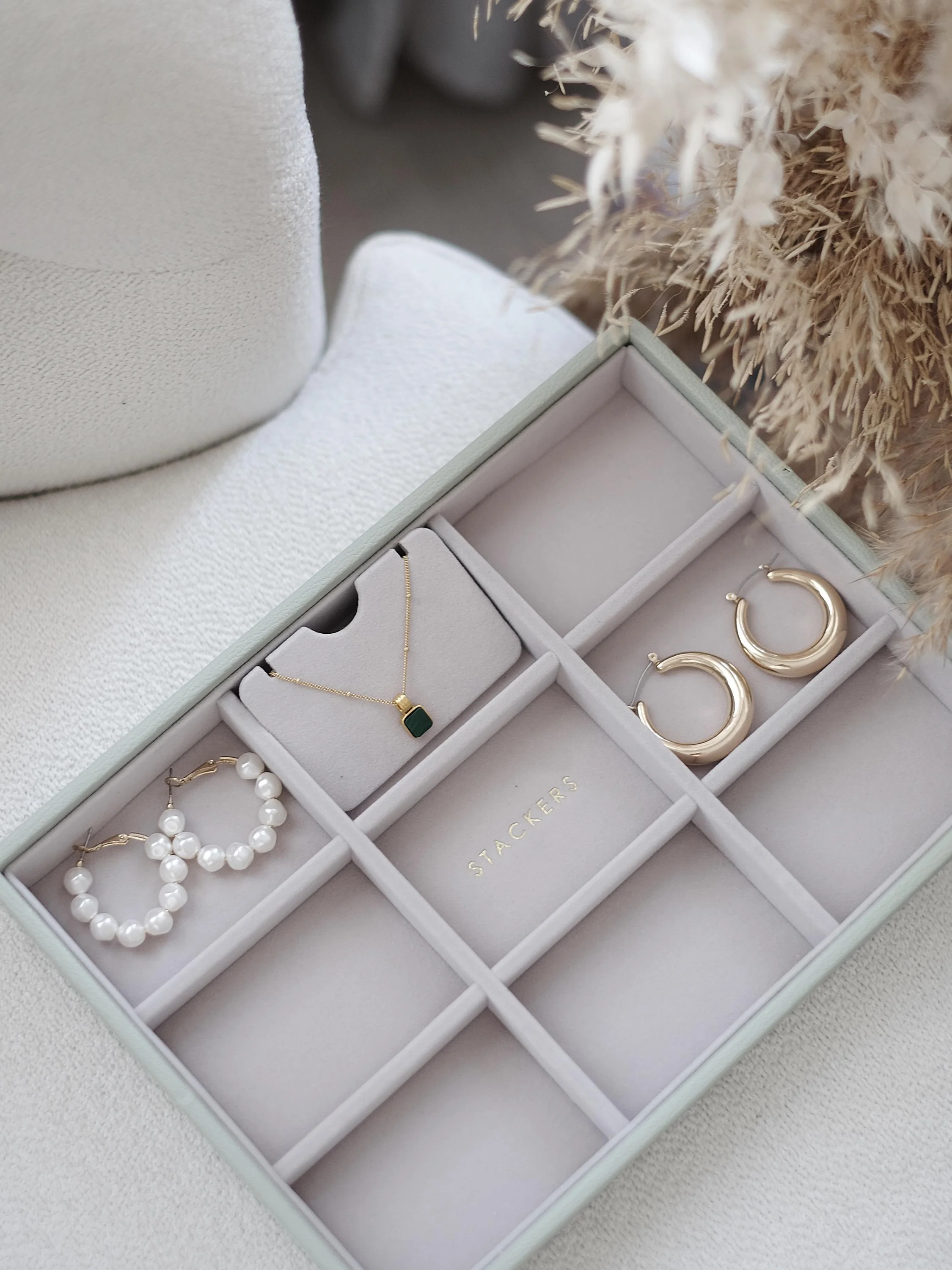Pendant Necklace Accessory - Image 4