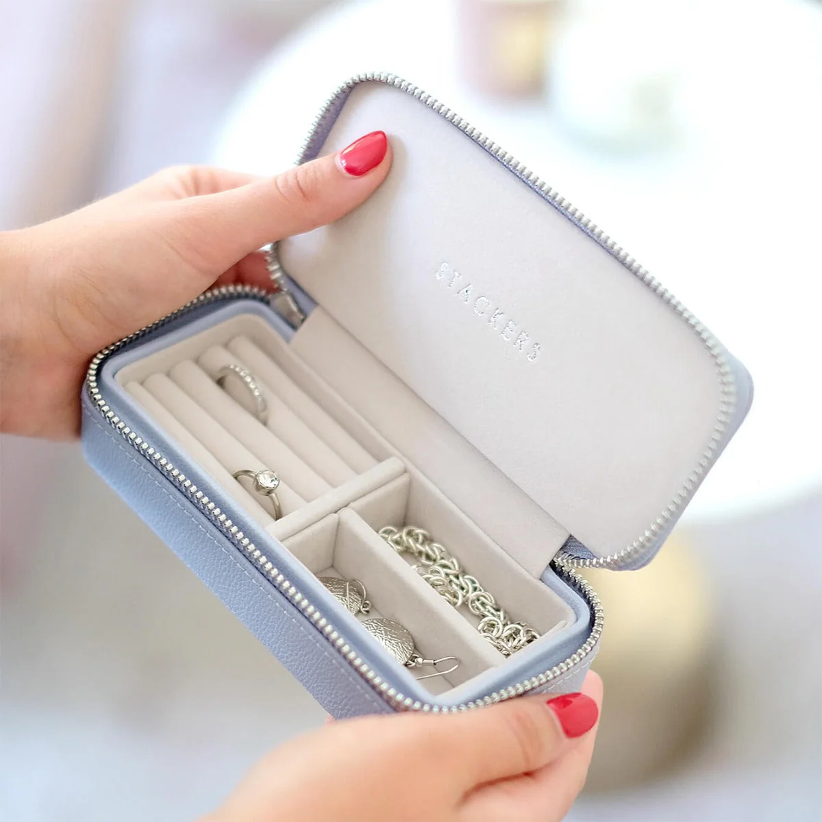 Lavender Medium Travel Jewellery Box - Image 4