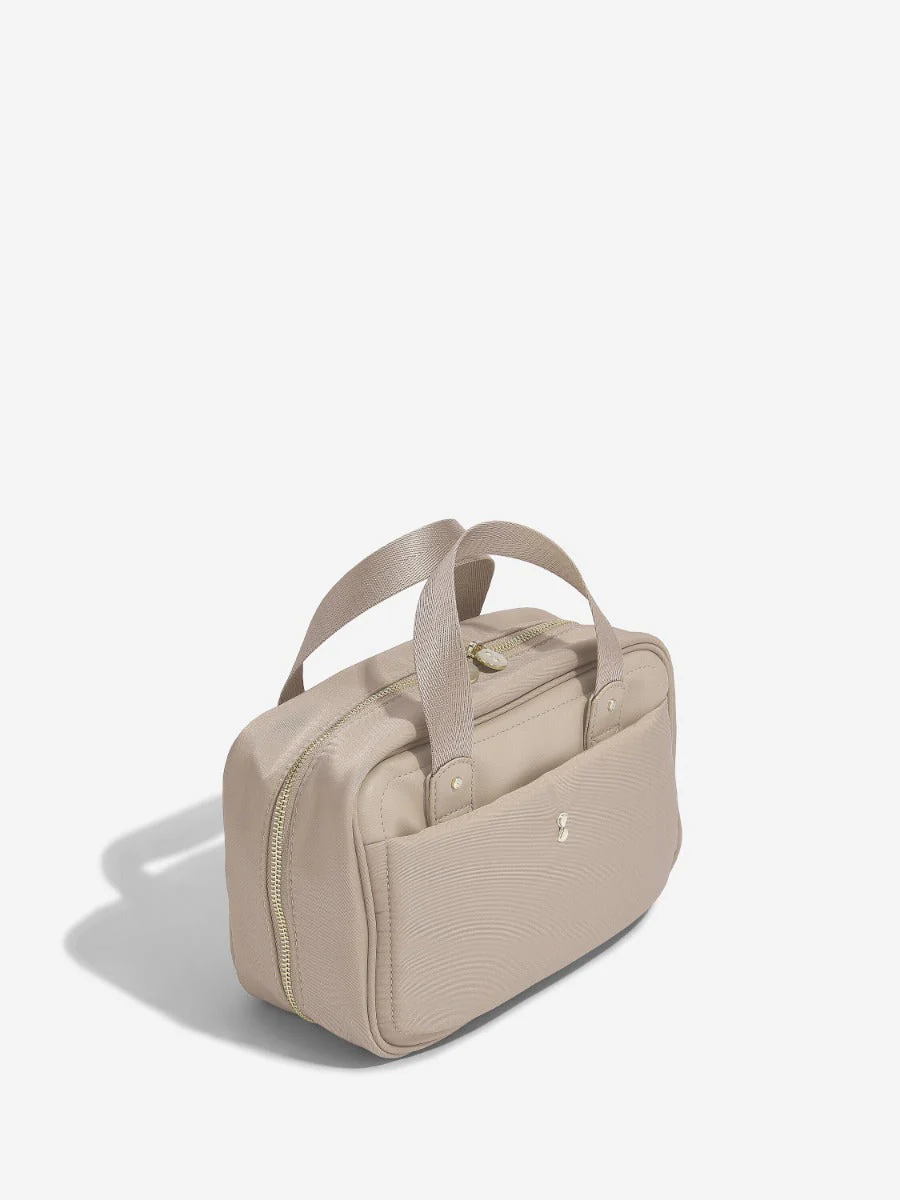 Mushroom Recycled Nylon Washbag - Image 5
