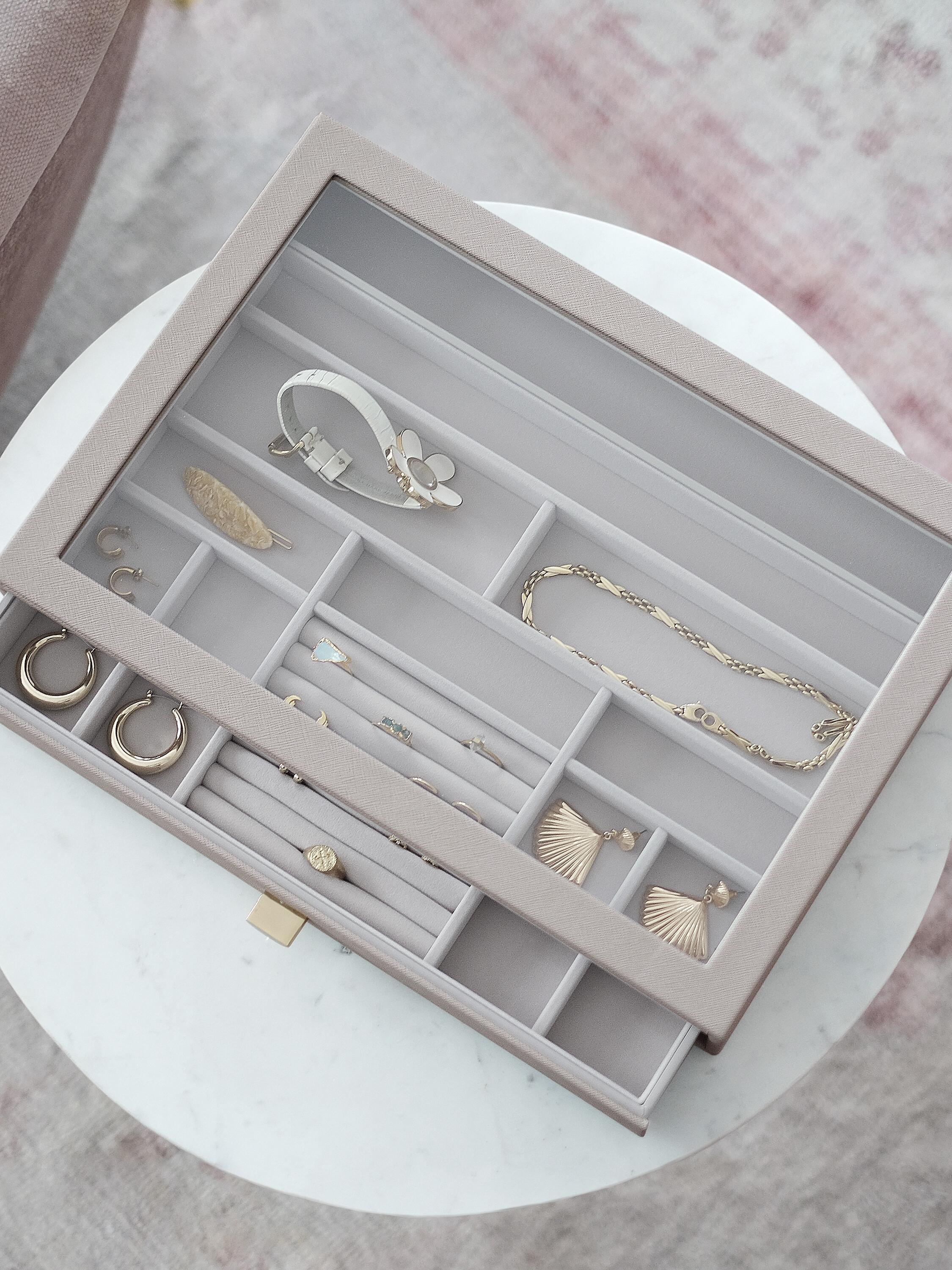 Taupe Supersize Glass Lid Drawer Layer - Image 4