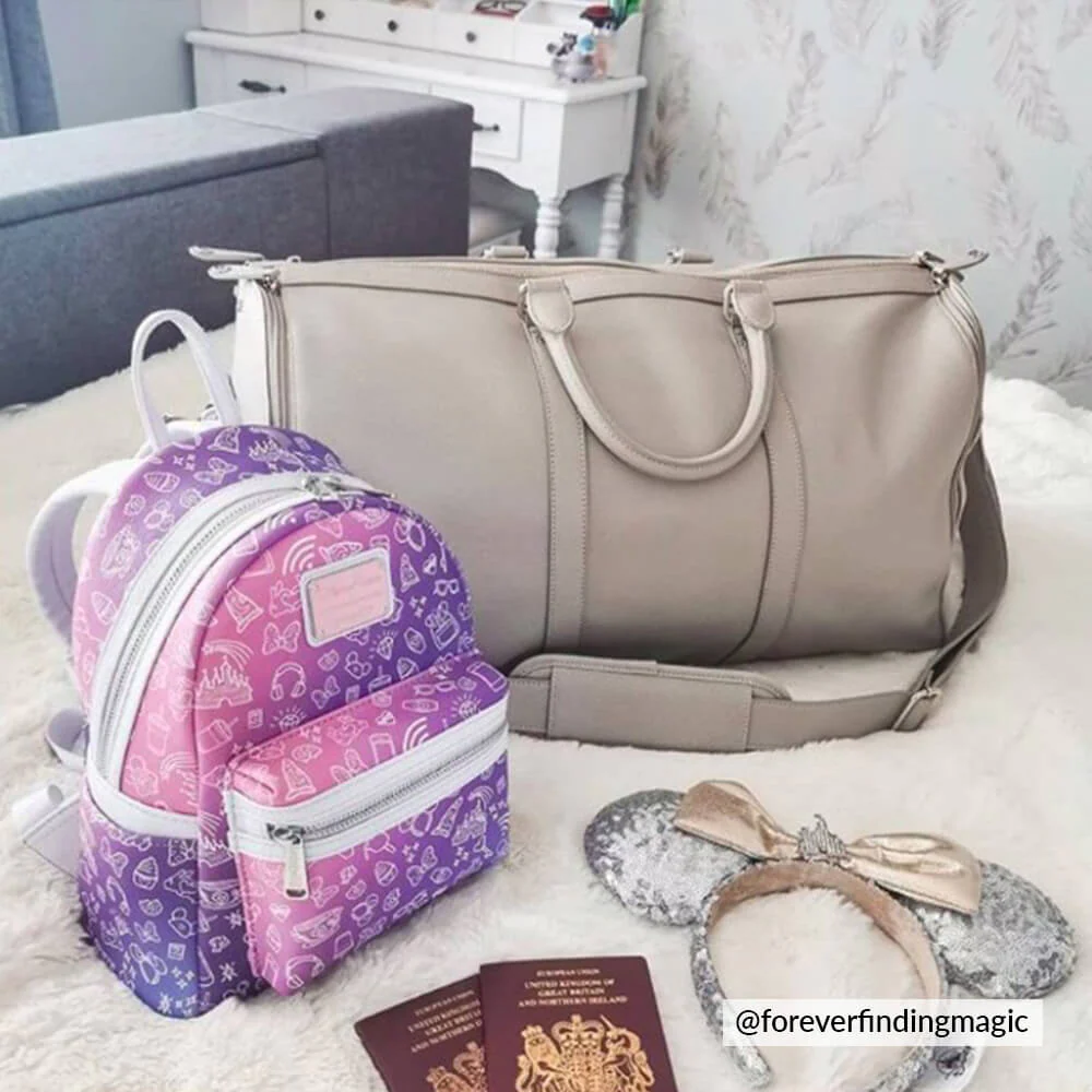 Taupe Zipped Garment Bag - Image 9