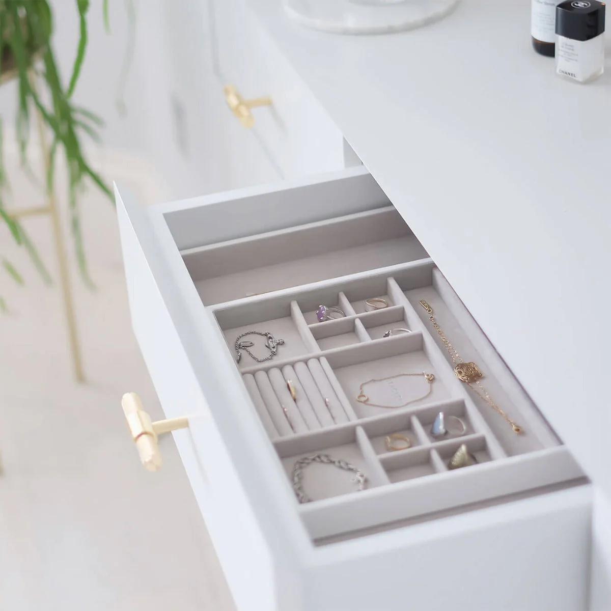 White Medium Jewellery In-Drawer Organiser - Image 5