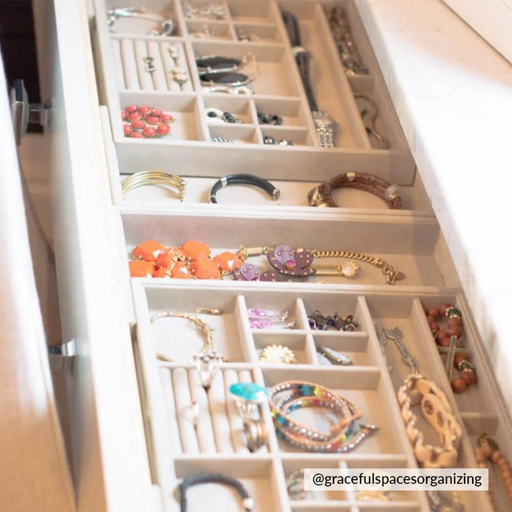 White Medium Jewellery In-Drawer Organiser - Image 8