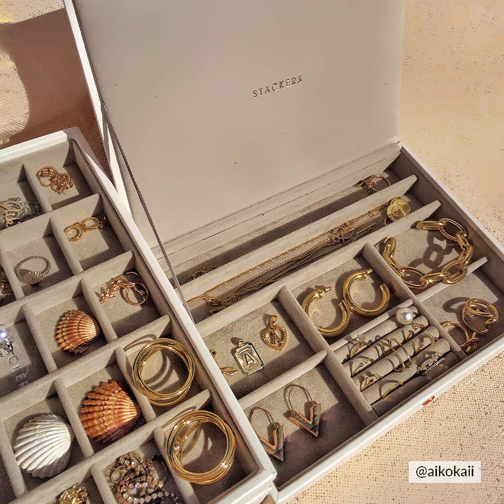 White & Rose Gold Classic Jewellery Box - Image 12